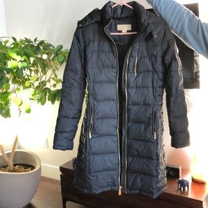 Michael Michael kors black puffer jacket sz small